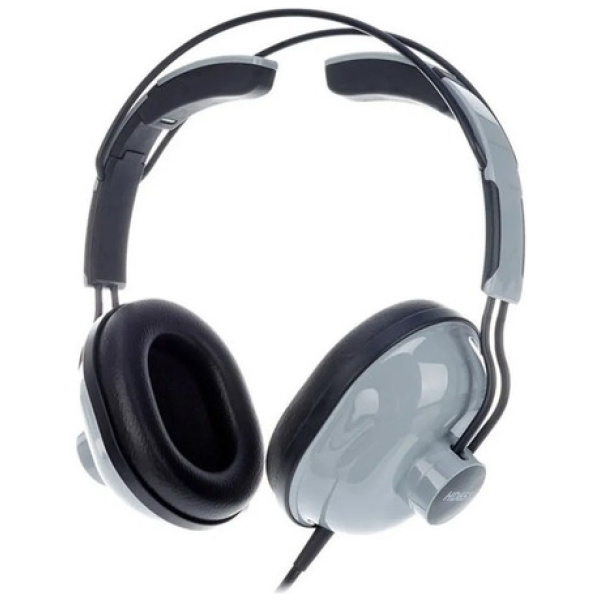 Auriculares Superlux Hd651 Stereo Cerrado C/funda