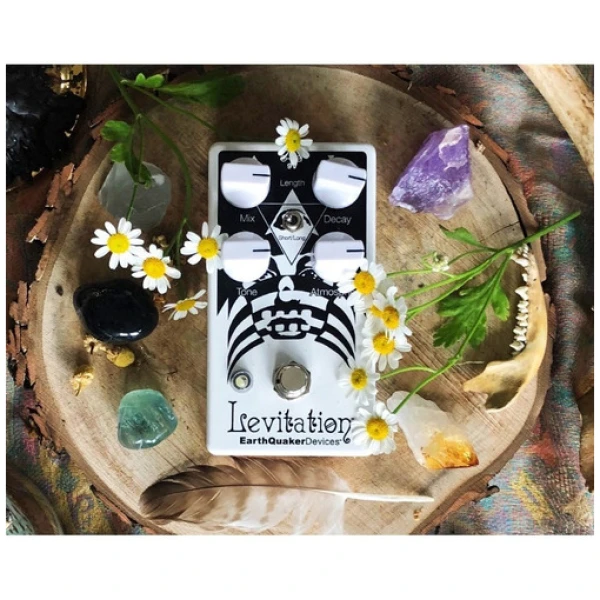Pedal Earthquaker Levitation Reverb Psicodélico