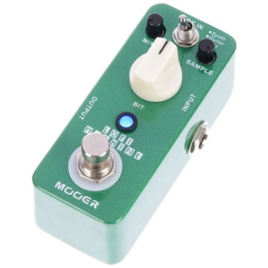 Pedal Mooer Lofi Machine Sintetizador Para Guitarra Y Bajo