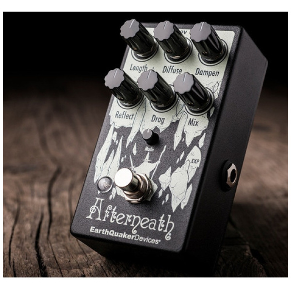 Pedal Reverb Earthquaker Afterneath Reverberator