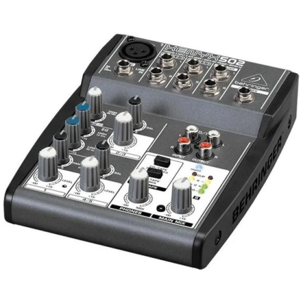 Consola Mezcladora Análoga Behringer Xenyx 502 5 Canales