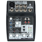 Consola Mezcladora Análoga Behringer Xenyx 502 5 Canales