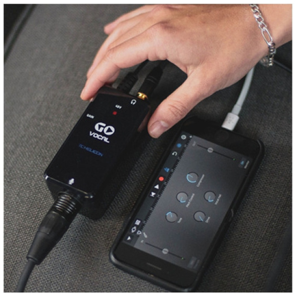 Interfaz De Audio Móvil Tc Helicon Go Vocal