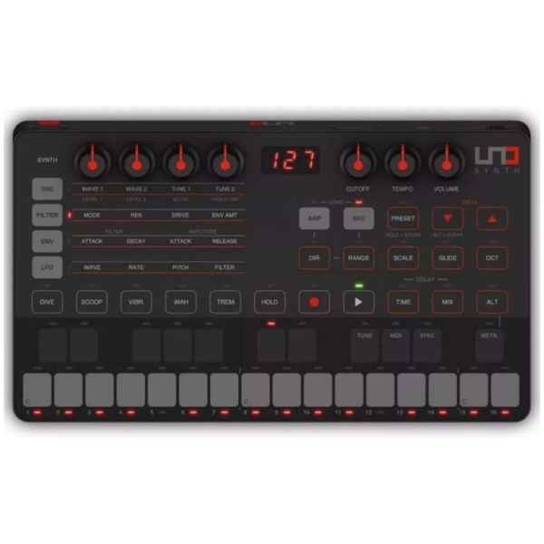 Sintetizador Analógico IK Multimedia Uno Synth