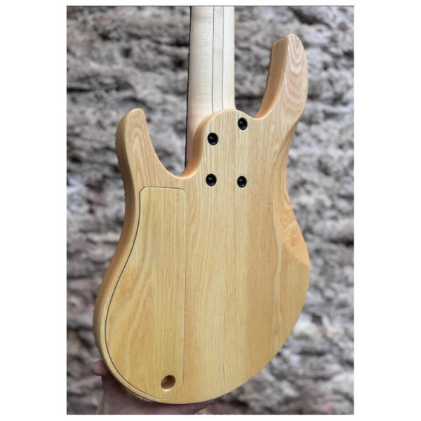 Bajo Eléctrico Swan Alpha Special Quilted Maple 5 cuerdas
