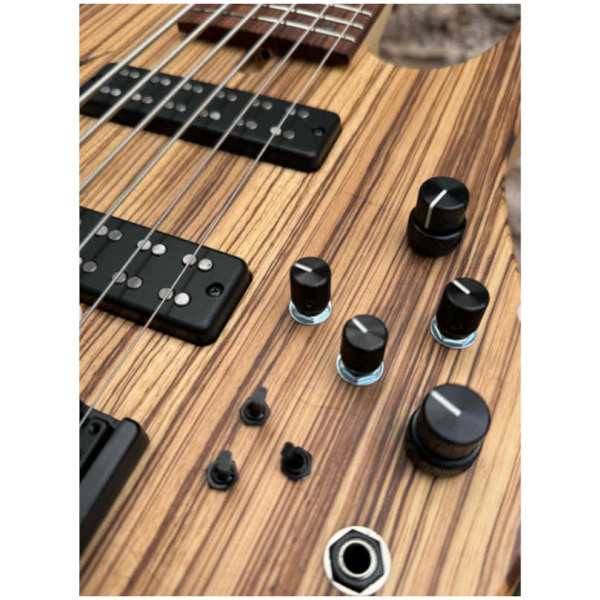 Bajo Eléctrico Swan Alpha Special Zebra 6 cuerdas