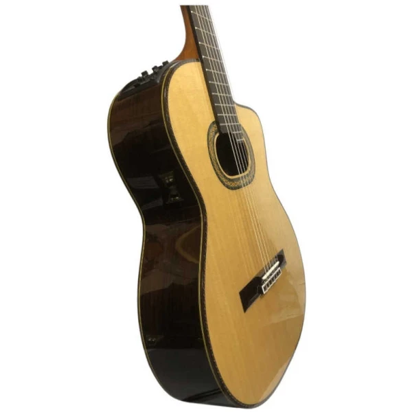 Guitarra Clásica Takamine GC6CE NAT